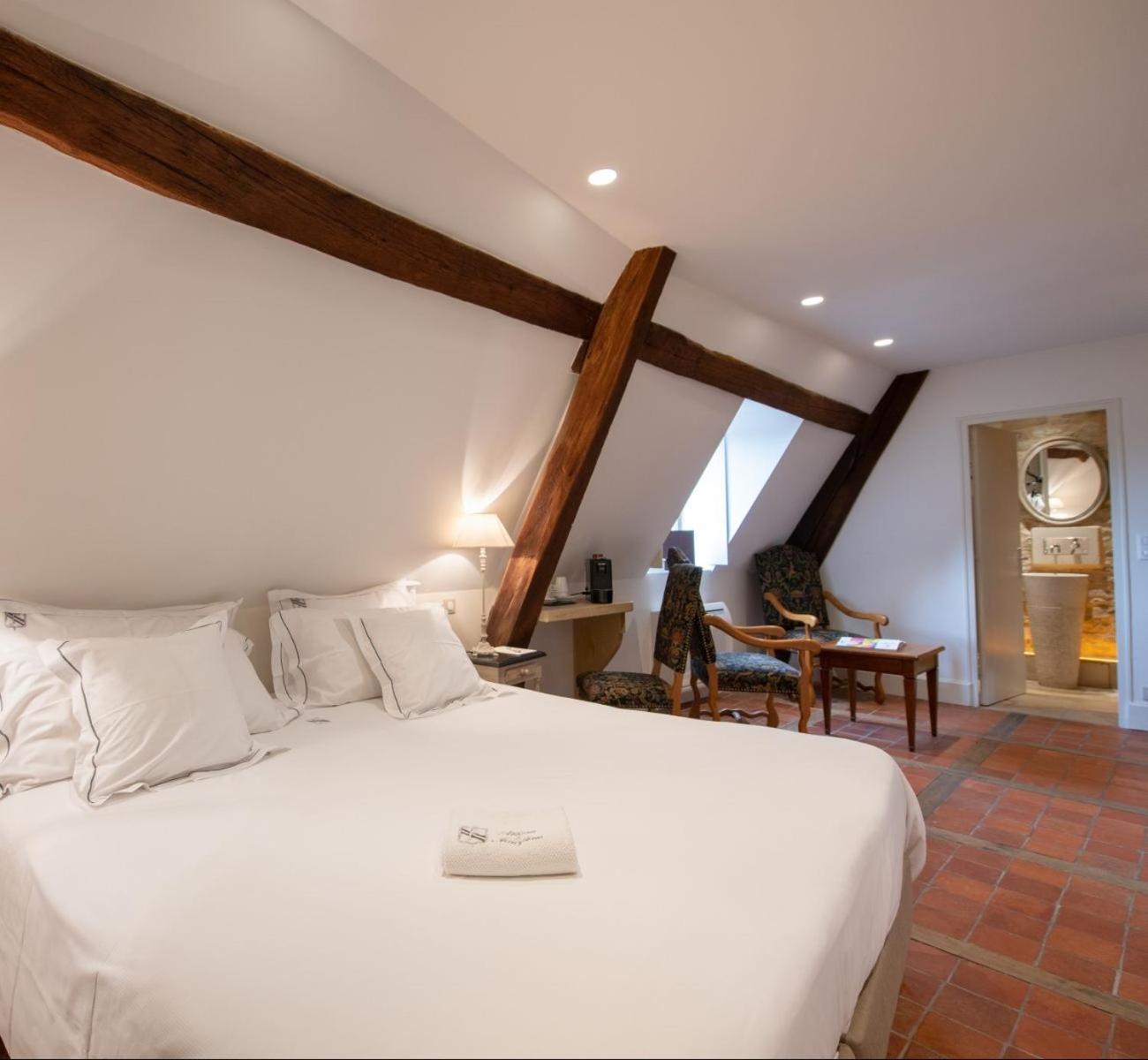 Abbaye De Maizieres Hotel Бон Екстериор снимка