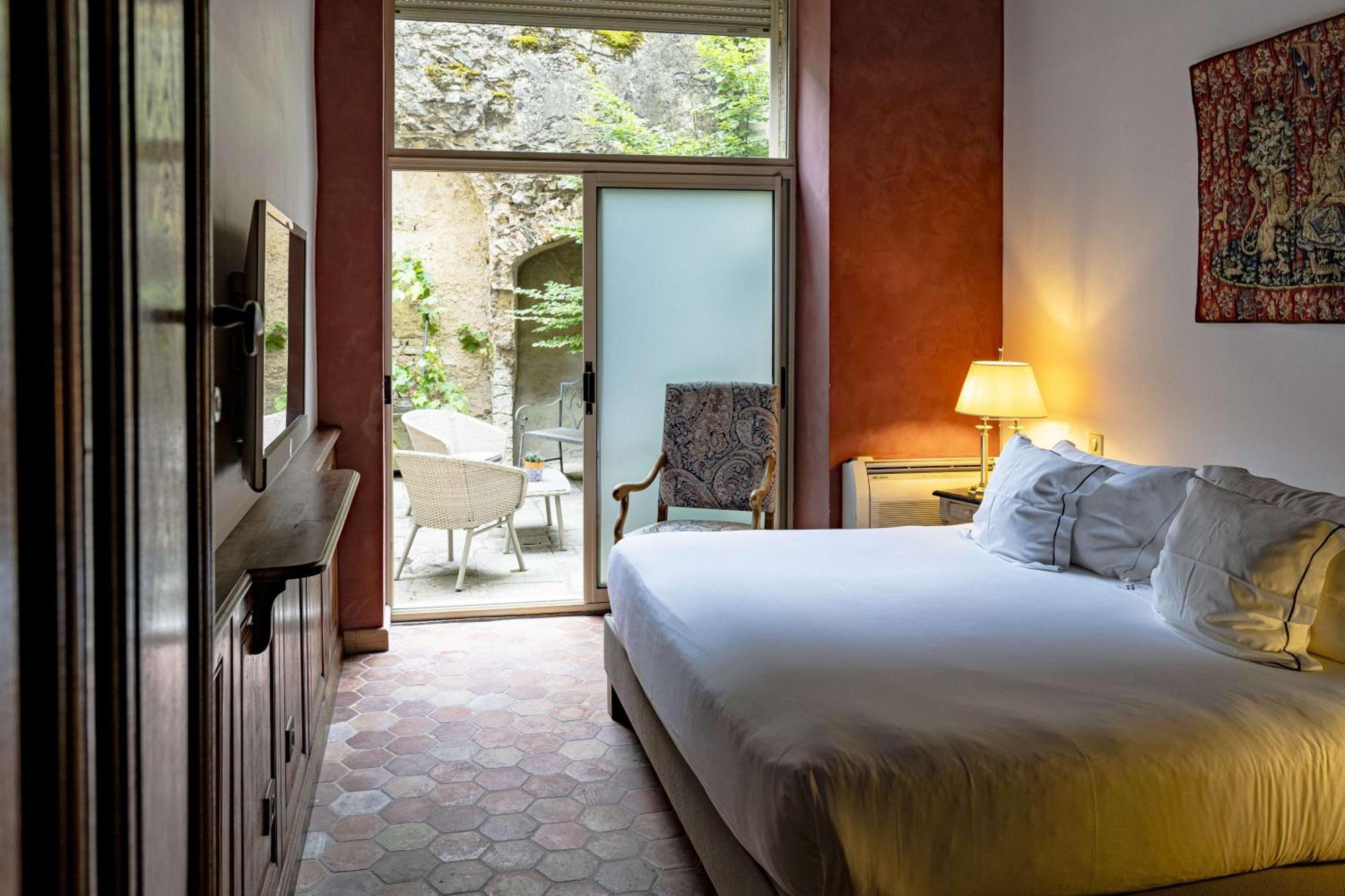 Abbaye De Maizieres Hotel Бон Екстериор снимка