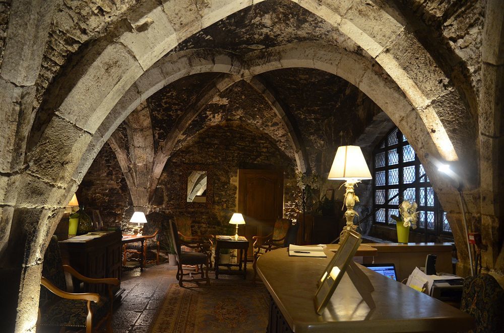 Abbaye De Maizieres Hotel Бон Екстериор снимка